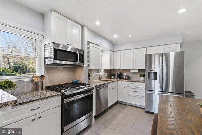 Photo - 7203 Arthur Dr