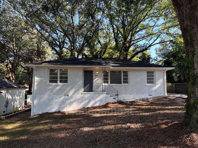 Building Photo - 340 Adelle St SE Rental