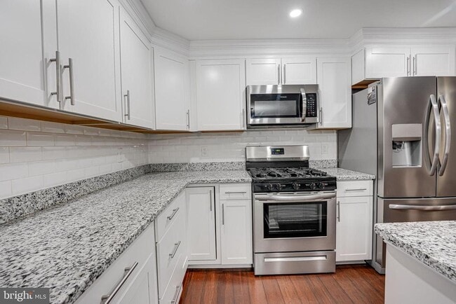 Photo - 3206 Shaw Park Ct