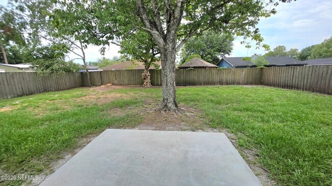Photo - 8240 Pear Rd