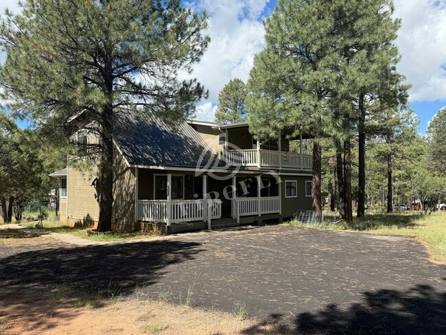 2974 Wapiti Dr