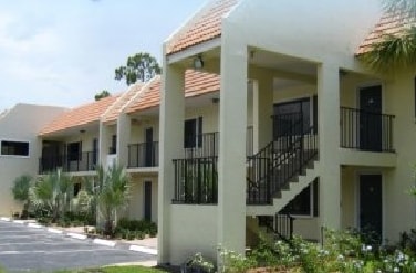 Building Photo - Palm Court at Wellington Rental