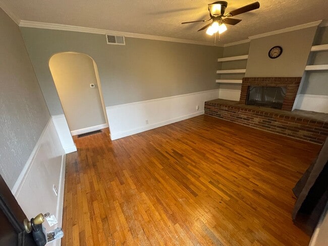 Photo - Cute Cottage Style Home For Rent