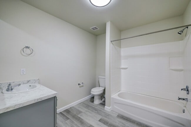 Photo - 155 Plez Morgan Dr Unit 12A