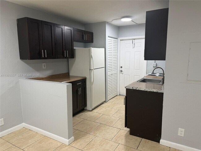 Photo - 1270 NW 9th St Unit 1-2