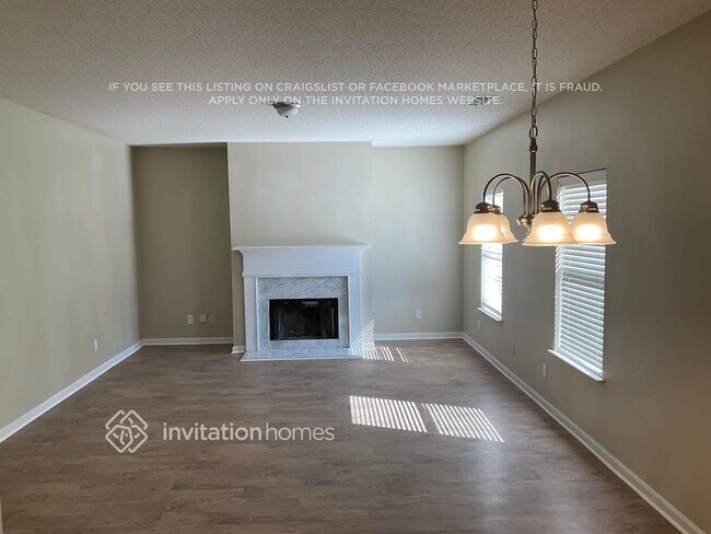 Photo - 2104 Palatine Pl