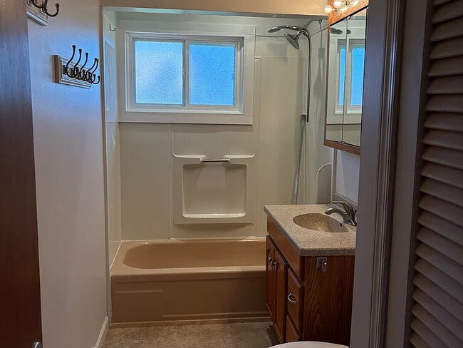Photo - This two bedroom, renovated home is located in Cranberry Bay