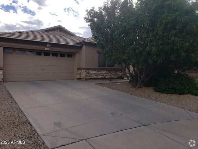 Building Photo - 2099 S Peppertree Dr Rental
