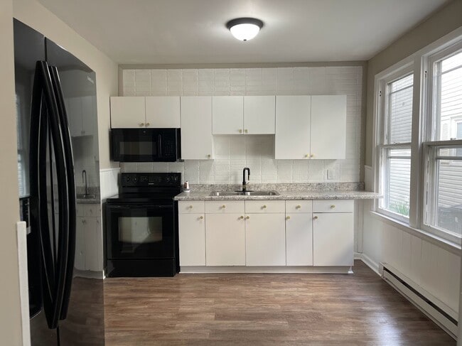 Photo - 111 Maffett St Unit 113 B -Front