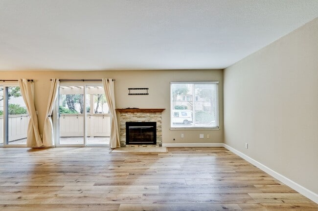 Photo - Welcome Home!!! - Modern and Spacious Gem! Townhouse with 2 Primary Bedrooms, Nice balcony, In re...