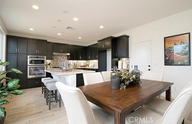 Photo - 1121 N Ventana Ln