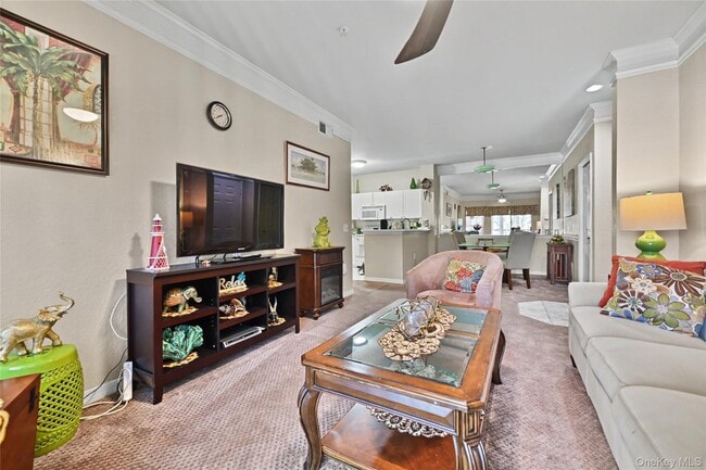 Photo - 5174 Northridge Rd Unit 211