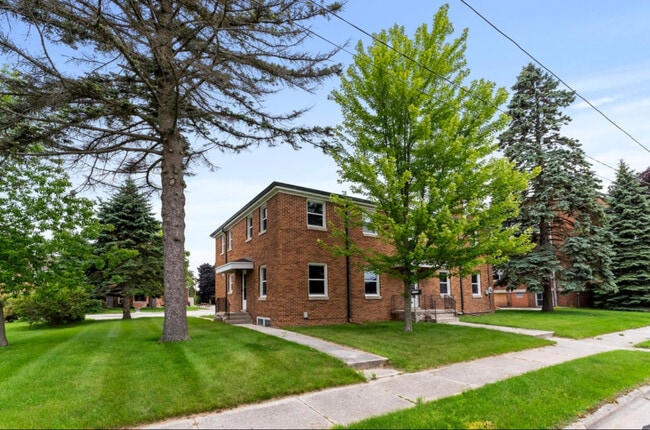 Photo - 1110 Victory St