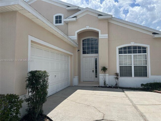 Photo - 189 Emeraldview Ave