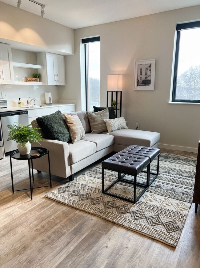 Photo - Briar Grove Apartments (Building D)