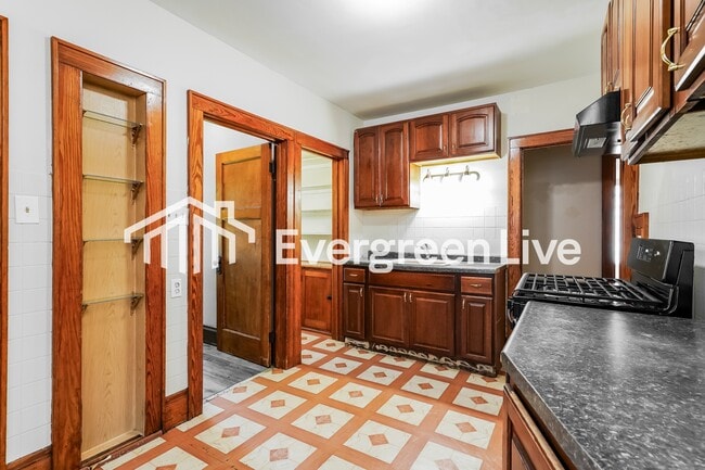 Photo - 2523 N 50th St