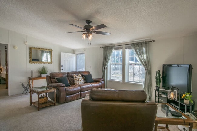 Photo - 224 Prestwood Ln Unit SI ID1597189P