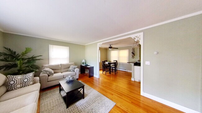 Photo - 39 Oak Ridge Rd