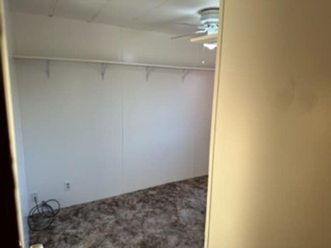 Photo - 678 Dillon Dr