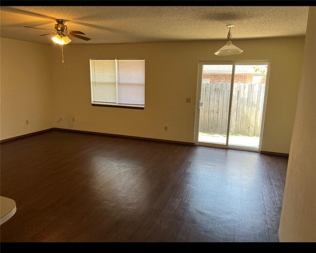 Photo - 3103 Adrian Ave