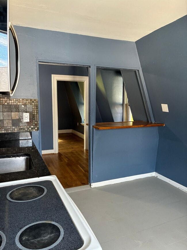 Photo - 17 Pearl St Unit Apt#3