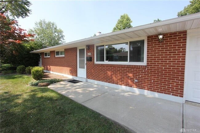 Photo - 6529 Harshmanville Rd