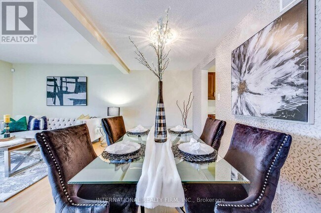 Photo - 6855 Glen Erin Dr