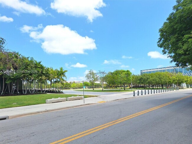 Photo - 1770 Meridian Ave Unit 213