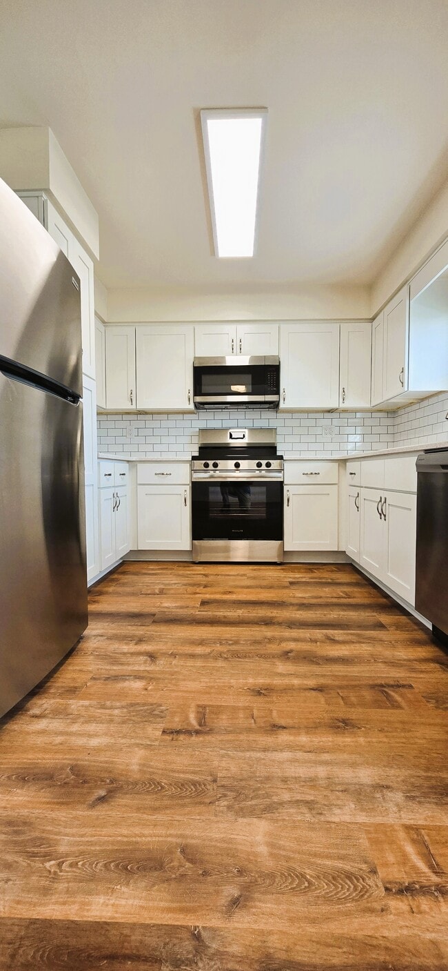 Photo - 706 Wildabon Ave