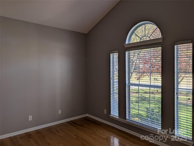 Photo - 160 Stone Ridge Ln