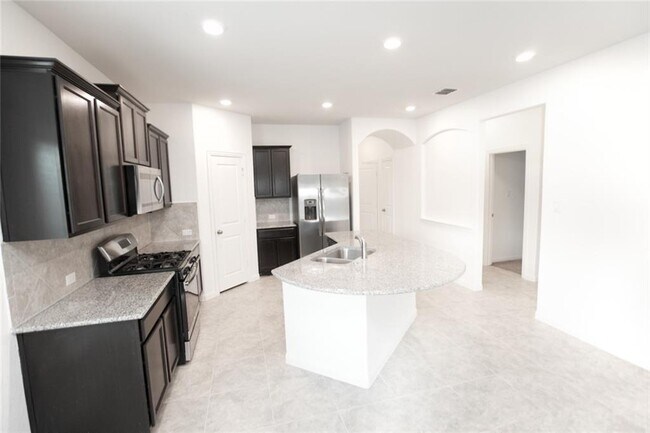 Photo - 361 Shale Cir
