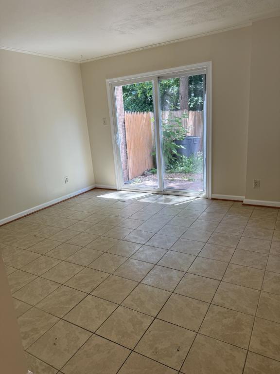 Photo - 14700 Cardigan Square