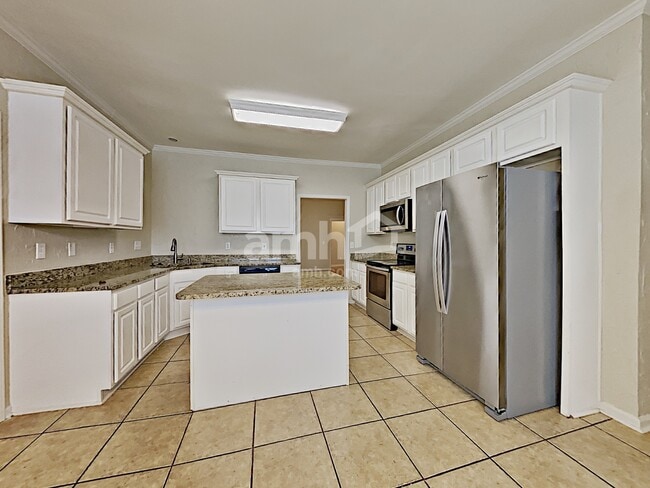 Photo - 960 Fountain Glen Dr