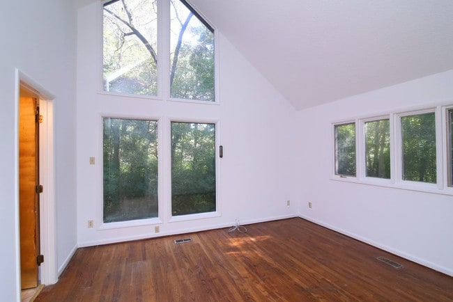 Suite principal - 914 Crestwood Ln