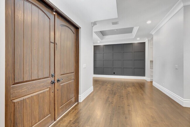 Photo - 200 NW 10th St