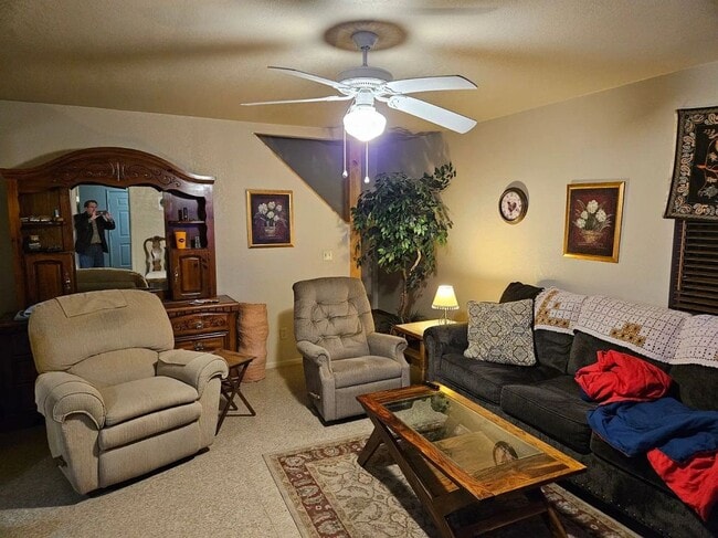 Photo - 820 S Yaqui Dr