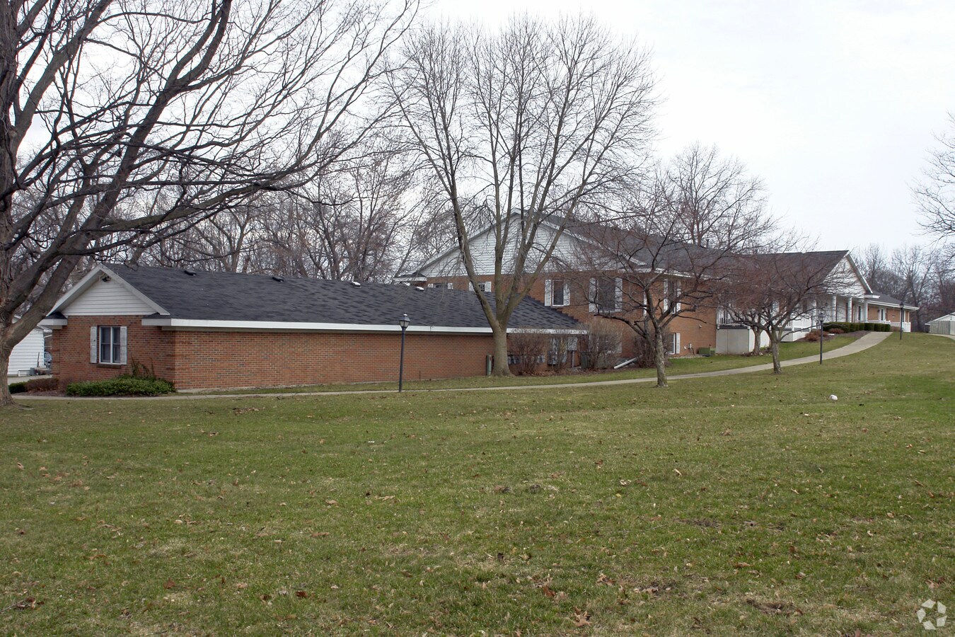 Photo - Plymouth Manor