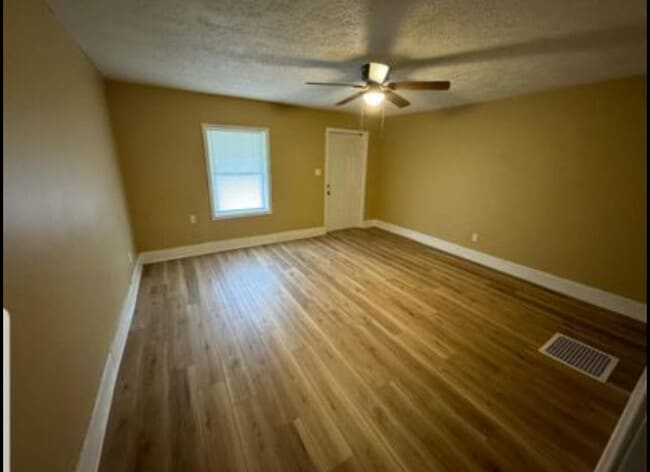 Photo - 3810 Vermont Ave Unidad 1