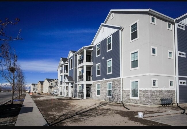 Photo - 14484 S Ronan Ln Unit #Q201