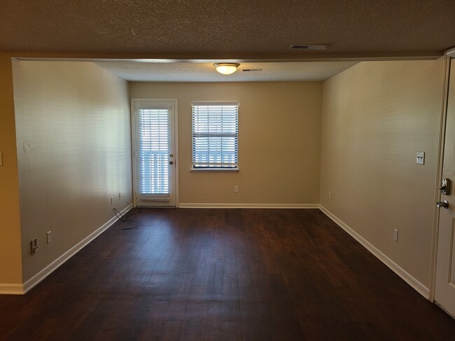Randall Court Apartments