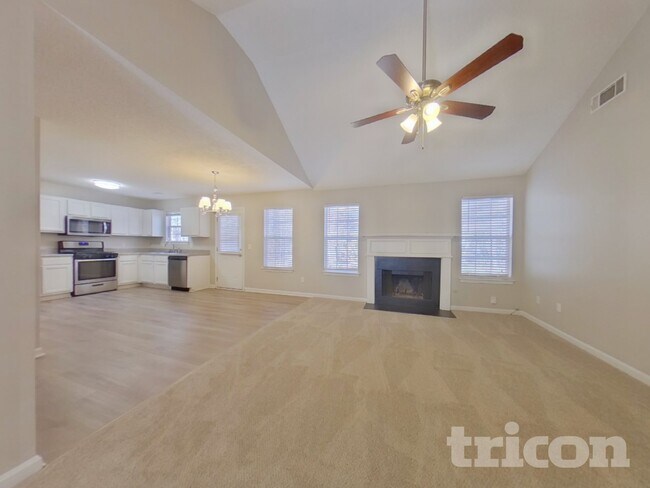 Photo - 4365 Reserve Hill Crossing