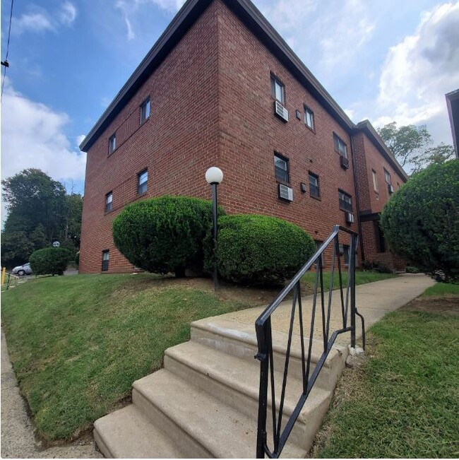 Fox Chase Gardens - Fox Chase Gardens Apartamentos