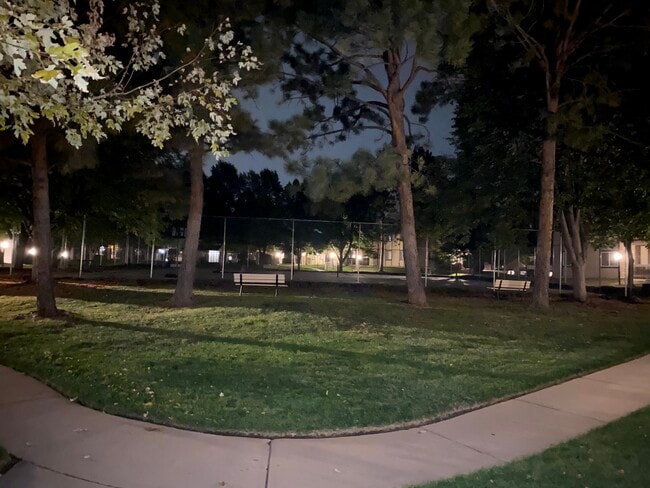 Photo - 1872 S Pitkin Cir Unidad A Rental