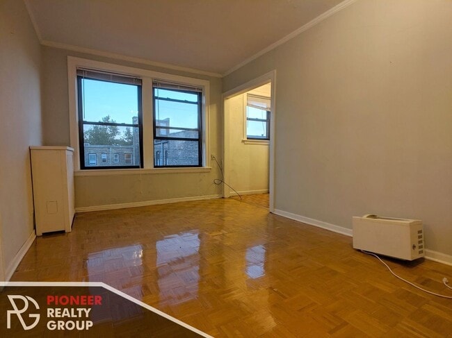 Photo - 739 W Belmont Ave Unit 411