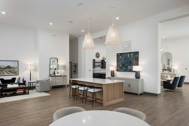 Photo - The Station at Lakeshore