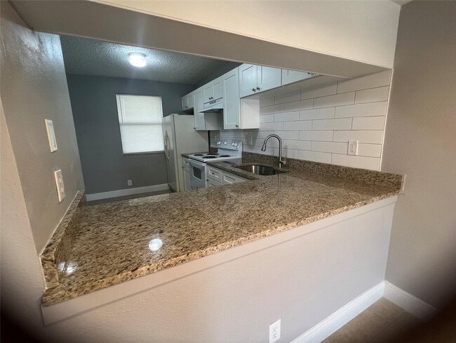 Photo - 179 SE 3rd St