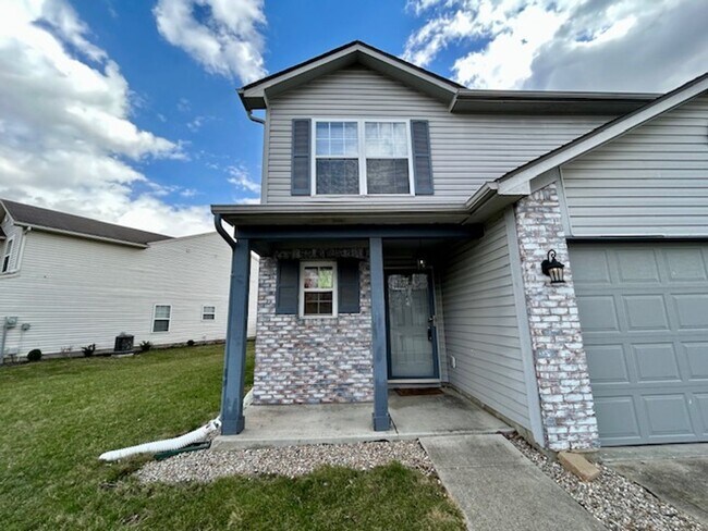 Photo - Wonderful 4 Bedroom 2.5 Bathroom Two Stor...