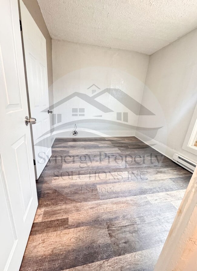 Photo - 21 Lamberton Ave Unidad 21