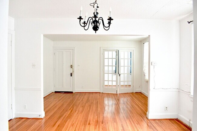 3379 Morrison Ave Unit 1