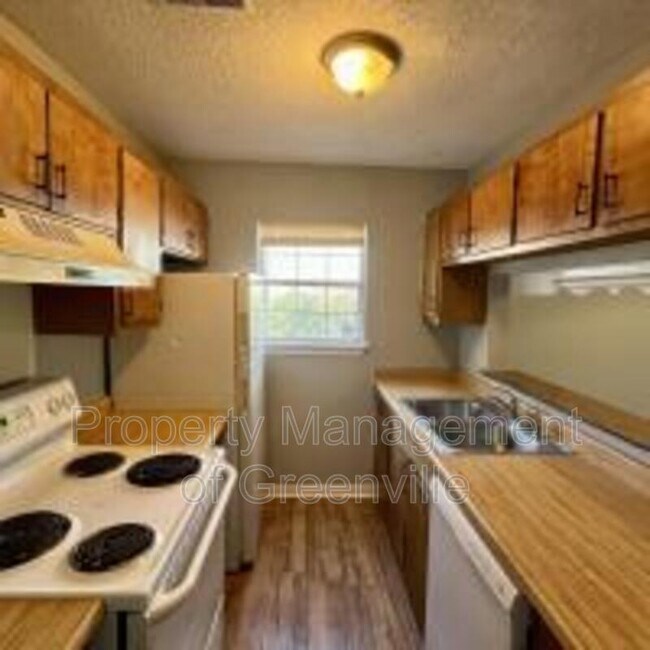 212 Cavalier Dr Rental House Rental in Greenville, SC